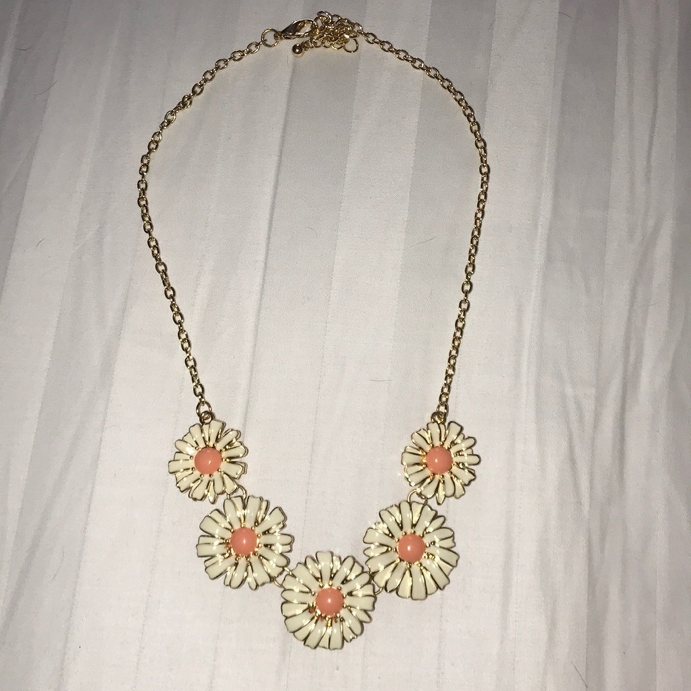 🌼costume Necklace🌼
